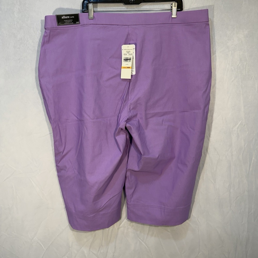 Alfred Dunner Plus Size Classic Tummy-Control Fit Bermuda Shorts S 24W Purple - Picture 2 of 9